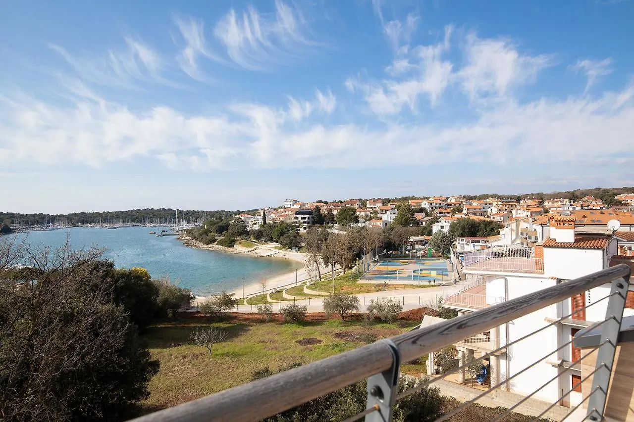 Apartman Damjan Pjescana Uvala 0*,  Croatia